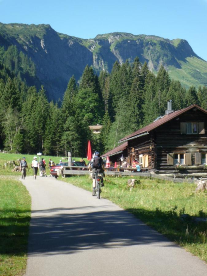 Haus Sylvest Appartement Oberstdorf Buitenkant foto